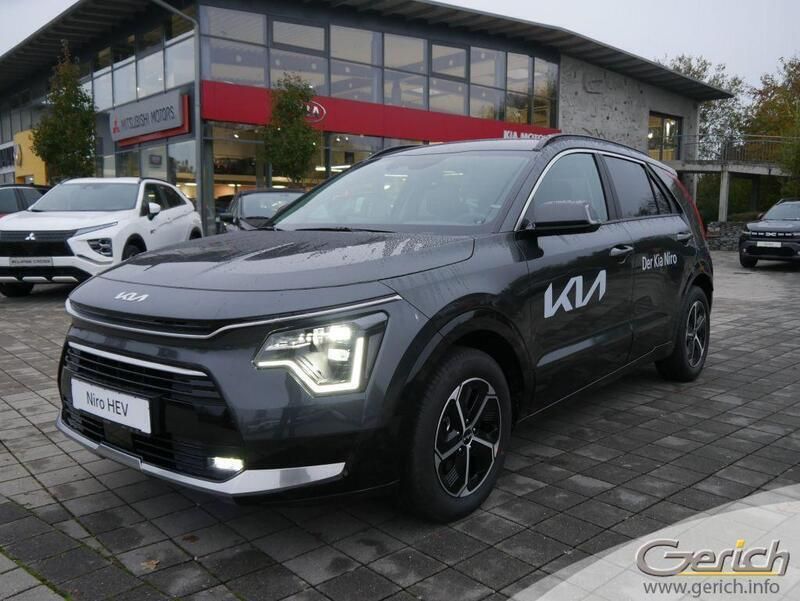 Gebraucht Kia Niro Vision 128 PS (94 kW) 2024 Interstellar grau metallic SUV