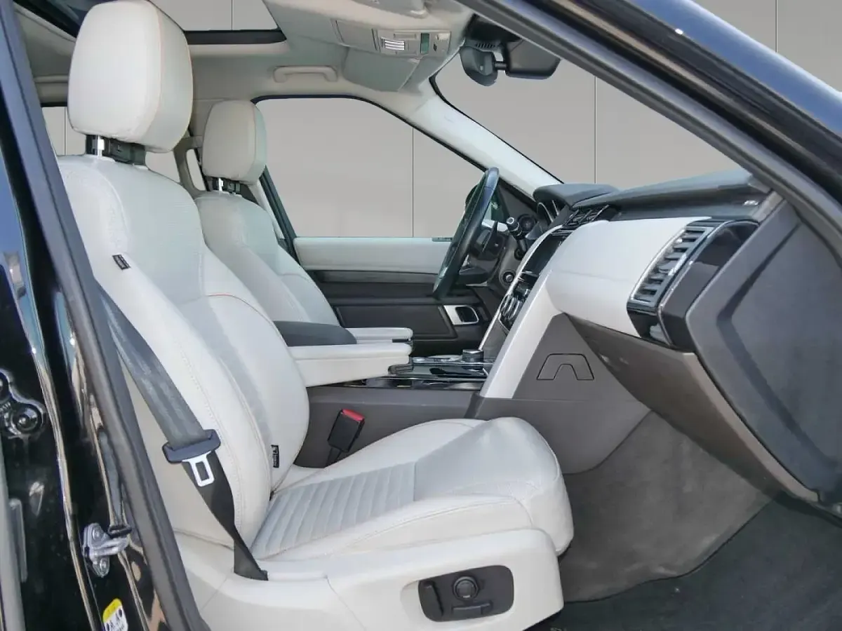 Gebraucht Land Rover Discovery 5 SE Dynamic 252 PS (185 kW) 2022 Carpathian grey SUV