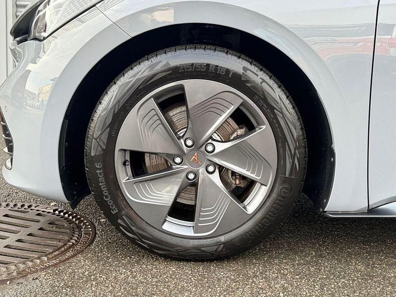 Gebraucht Cupra Born 150 kW (204 PS) 2023 Vaporgrau Kleinwagen