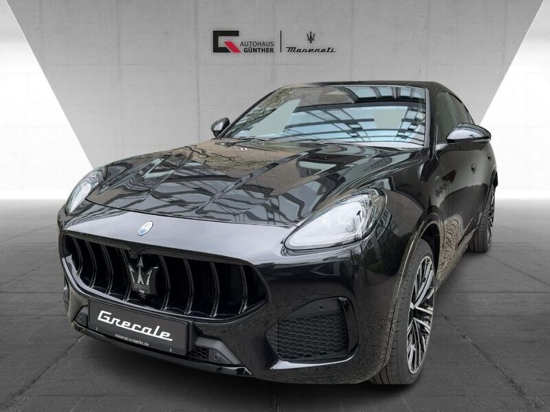 Schwarz Neu 2025 Maserati Grecale SUV | 97.950 € (Fairer Preis) - Bild 1/4