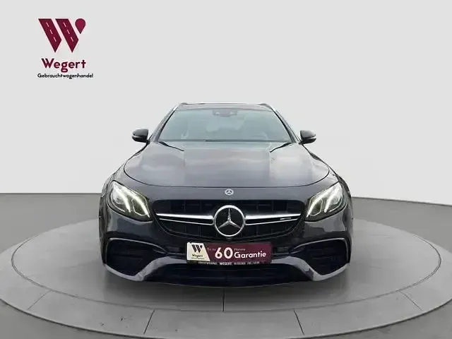 Gebraucht Mercedes E63 AMG 571 PS (419 kW) 2018 Schwarz Limousine