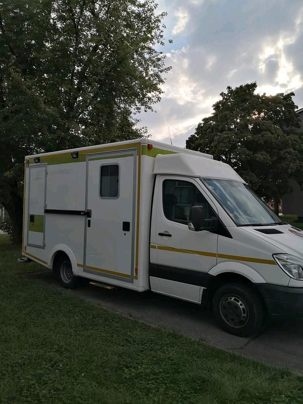 Weiß Gebraucht 2011 Mercedes Sprinter Van | 13.000 € - Bild 1/4