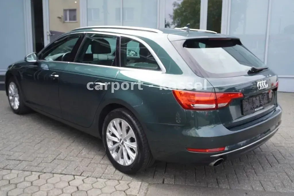 Gebraucht Audi A4 Design 252 PS (185 kW) 2016 Grün Kombi