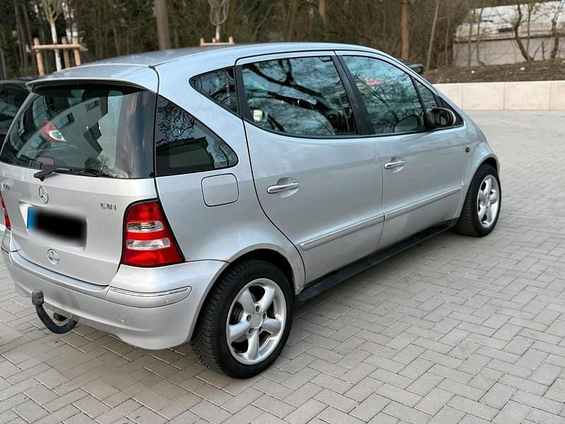 Gebraucht Mercedes A170 95 PS (69 kW) 2004 Silber Kleinwagen