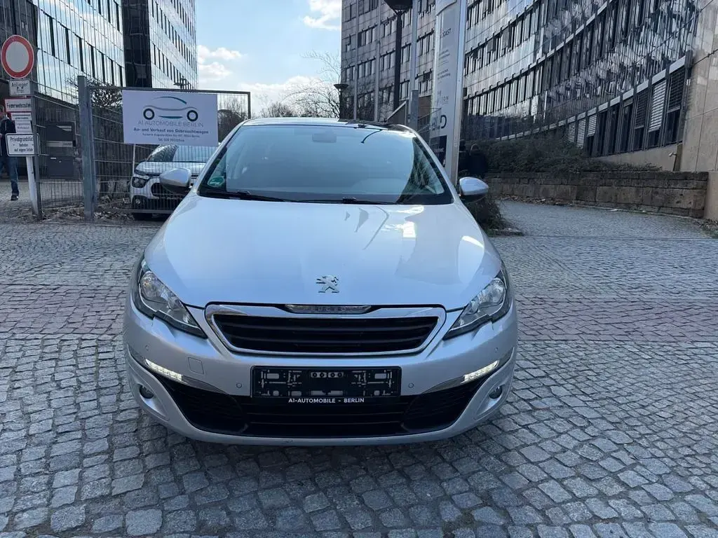 Gebraucht Peugeot 308 Business-Line 150 PS (110 kW) 2015 Silber Limousine