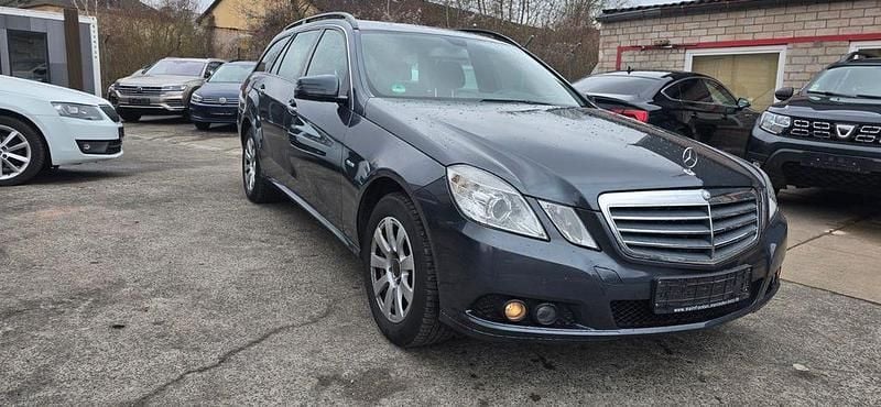 Gebraucht Mercedes E200 184 PS (135 kW) 2010 Grau Kombi