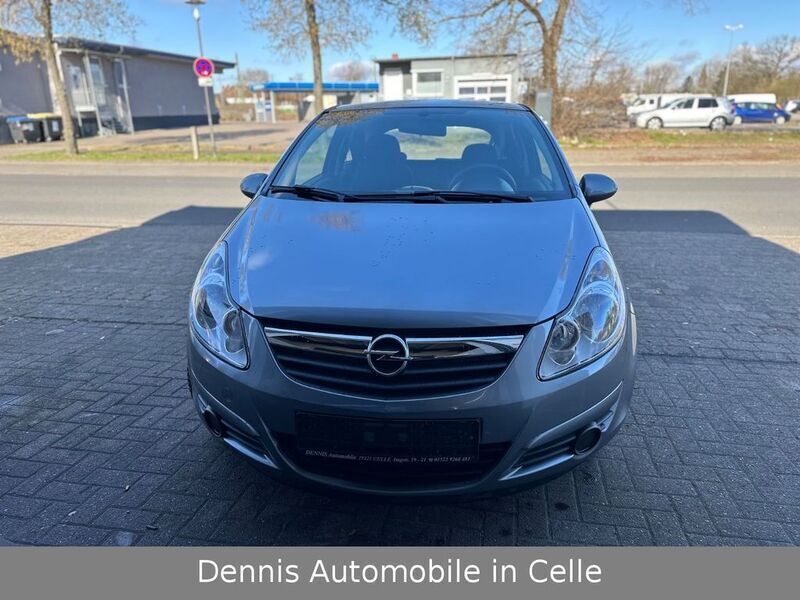 Silber Gebraucht 2008 Opel Corsa Edition Kleinwagen | 3.990 € (Etwas zu teuer) - Bild 1/4