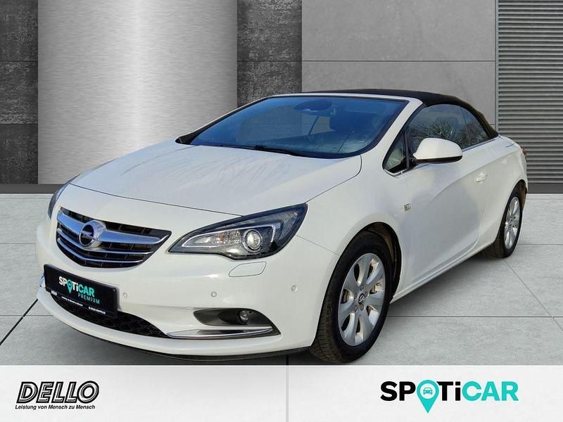 Weiss Gebraucht 2019 Opel Cascada Innovation Cabrio | 16.990 € (Fairer Preis) - Bild 1/3
