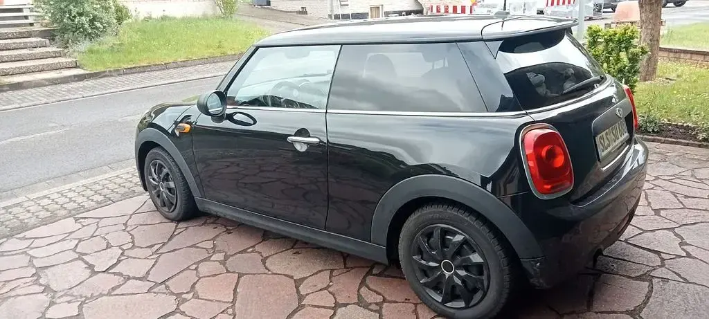 Occasion Mini ONE 102 PK (75 kW) 2016 Zwart Hatchback