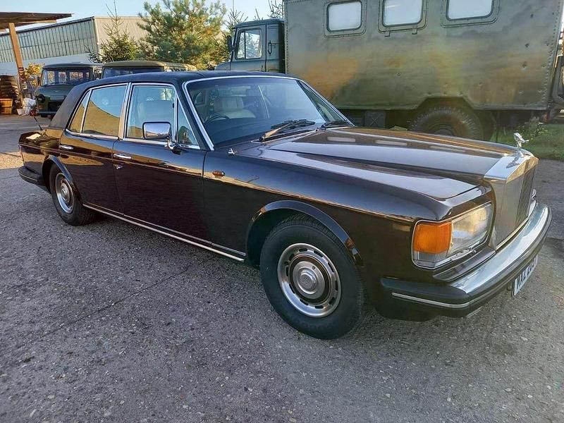 Rot Gebraucht 1981 Rolls Royce Silver Spur Limousine | 14.900 € - Bild 1/4