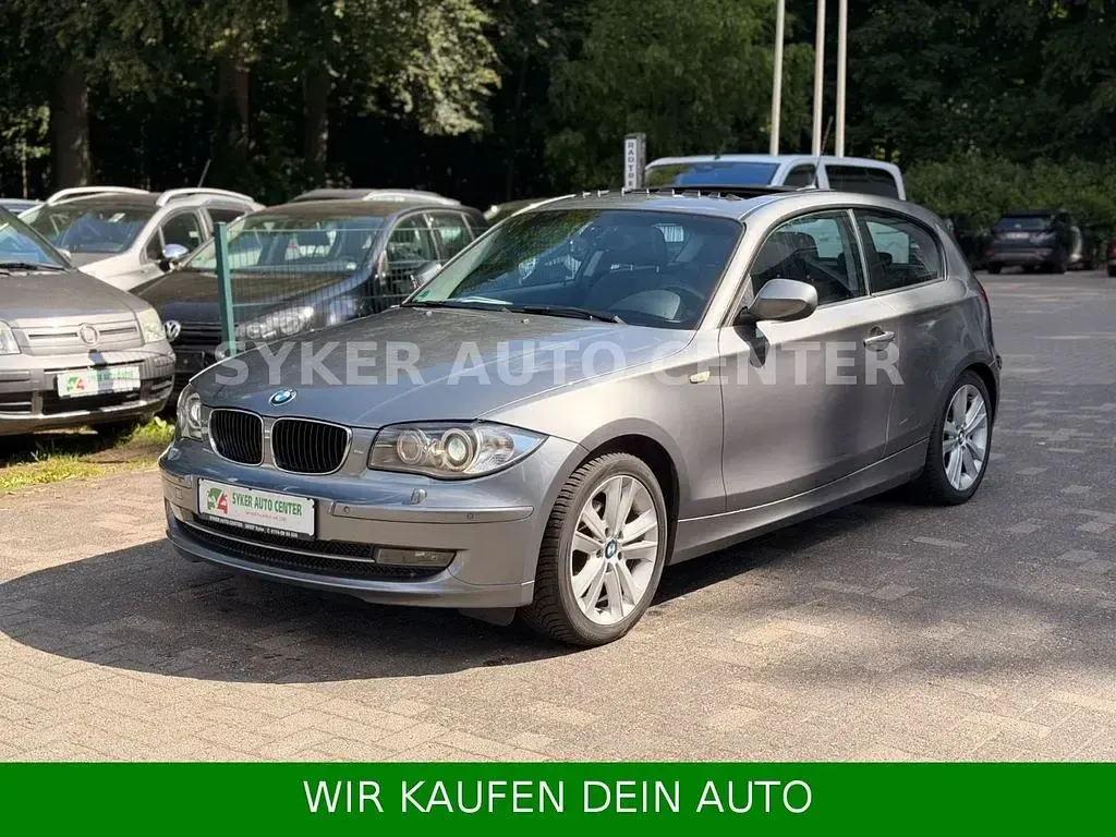 Gebraucht BMW 118 Sport Line 143 PS (105 kW) 2010 Grau Kleinwagen
