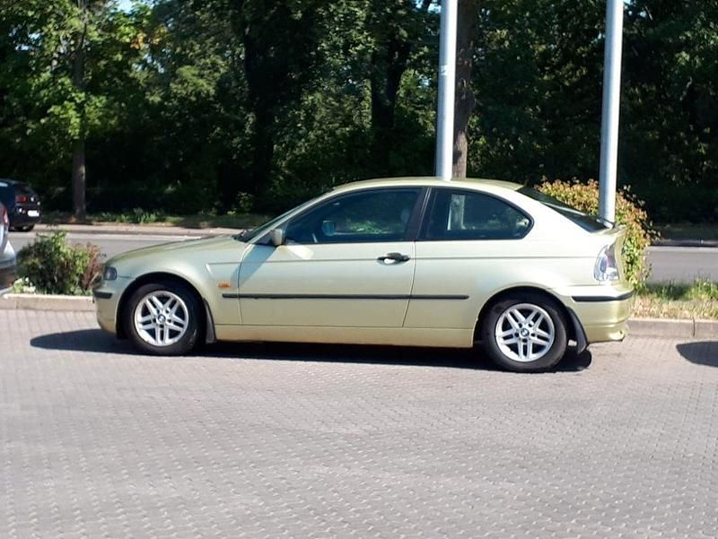 Gebraucht BMW 316 116 PS (85 kW) 2001 Beige Limousine