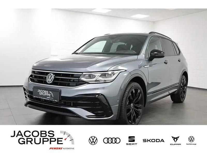 Grau Gebraucht 2025 VW Tiguan Allspace Style SUV | 47.989 € (Teuer) - Bild 1/4