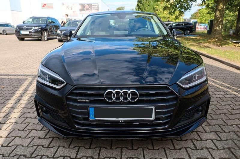Schwarz Gebraucht 2018 Audi A5 Sportback S-Line Limousine | 25.400 € (Superpreis) - Bild 1/4