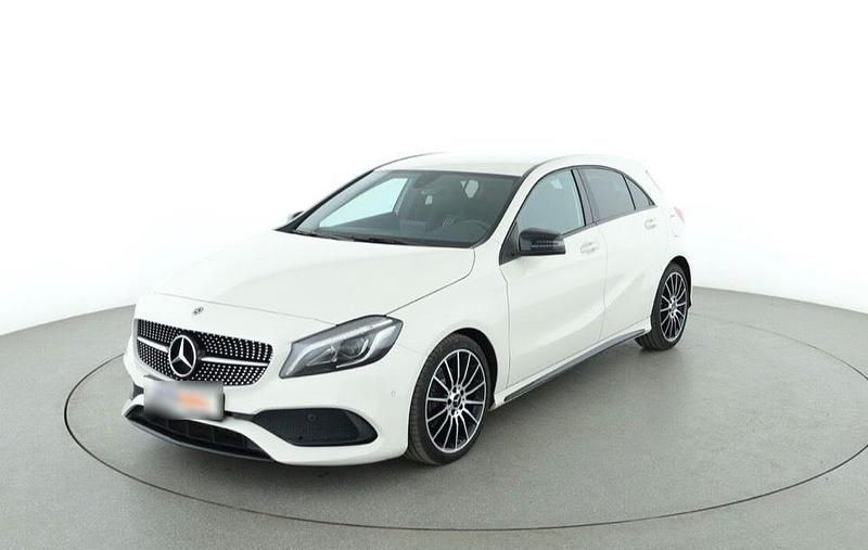 Gebraucht Mercedes A180 122 PS (89 kW) 2017 Weiß Kleinwagen