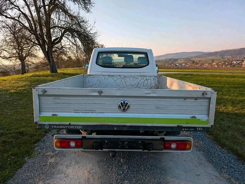 Second-hand VW T5 140 CP (102 kW) 2010 Alb Van