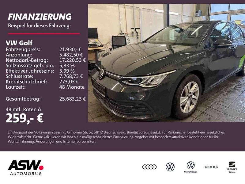 Uranograu Gebraucht 2022 VW Golf VIII Life Limousine | 21.930 € (Fairer Preis) - Bild 1/3