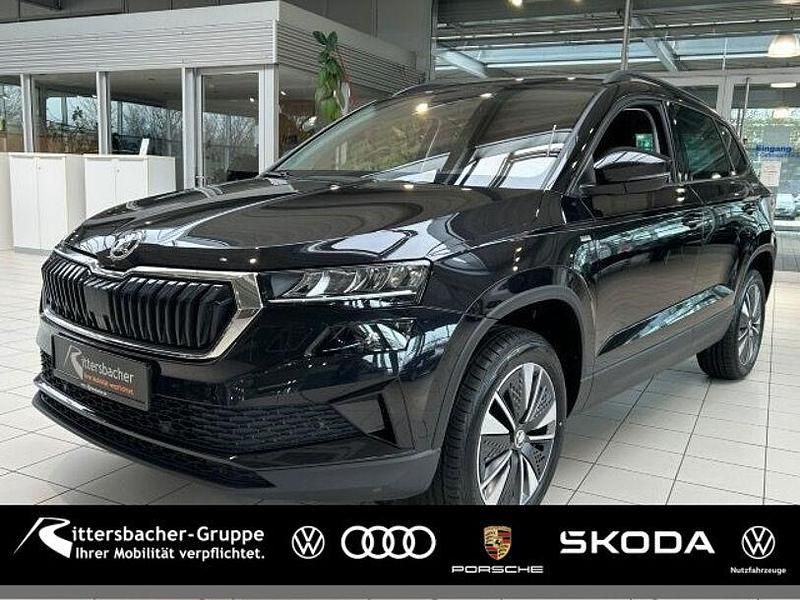 Schwarzmagic perleffekt Gebraucht 2022 Skoda Karoq Tour SUV | 27.990 € (Fairer Preis) - Bild 1/4