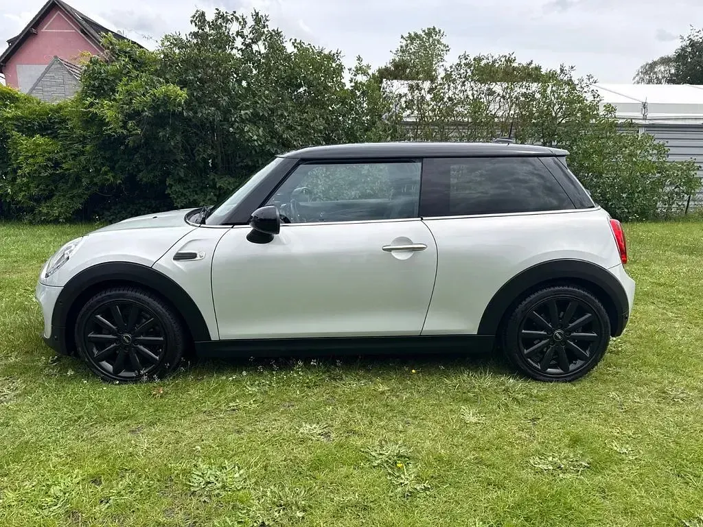 Gebraucht Mini Cooper D 116 PS (85 kW) 2014 Silber Kleinwagen