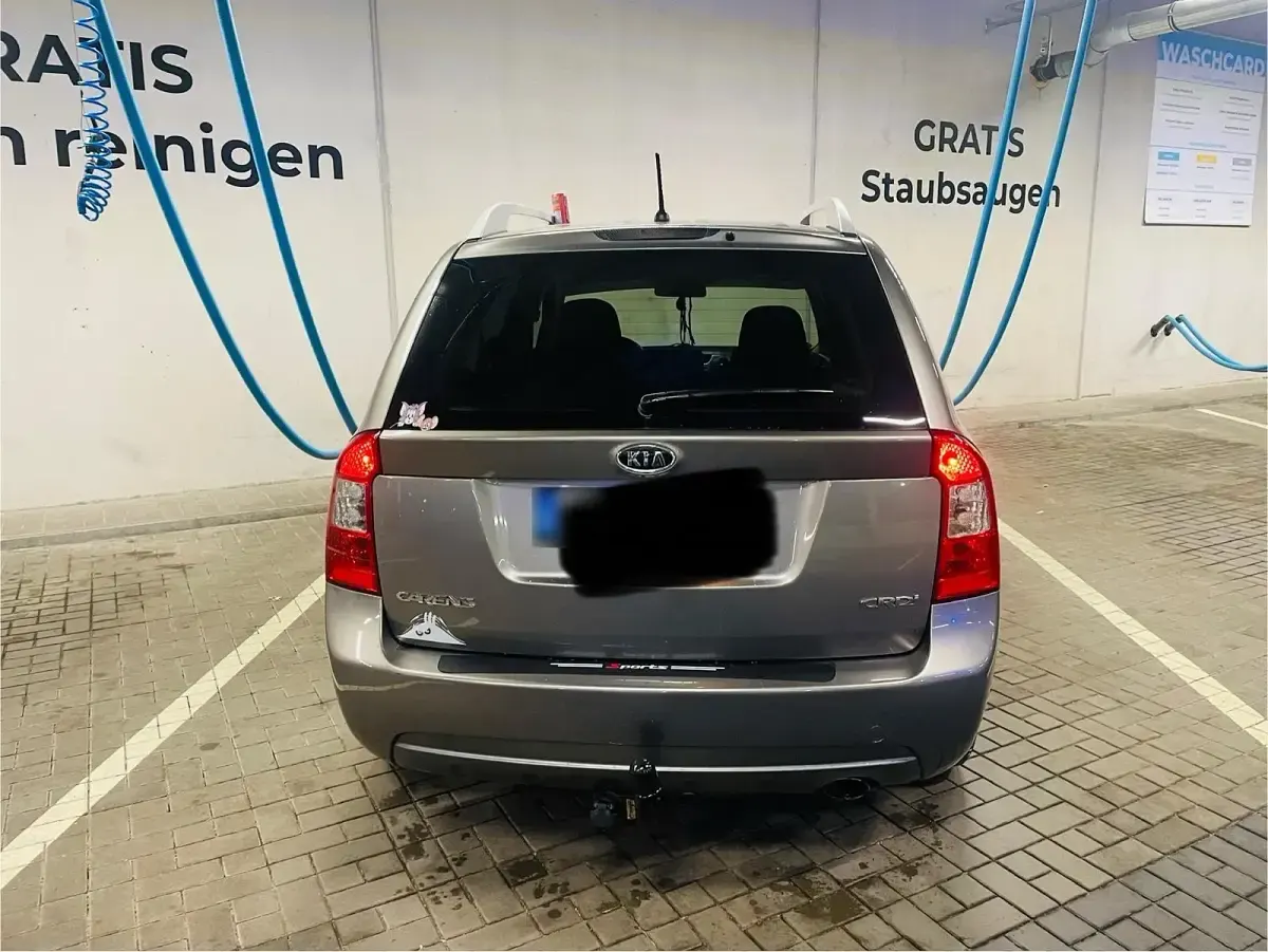 Używany Kia Ceed 128 KM (94 kW) 2011 Złoty Hatchback