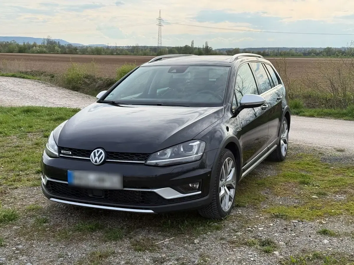 Gebraucht VW Golf Alltrack 184 PS (135 kW) 2016 Schwarz Kombi