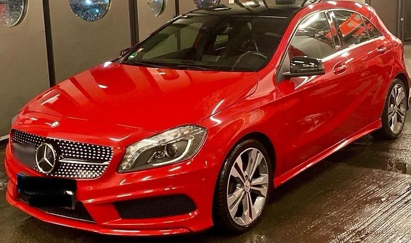 Rot Gebraucht 2013 Mercedes A180 AMG Limousine | 13.900 € (Teuer) - Bild 1/4