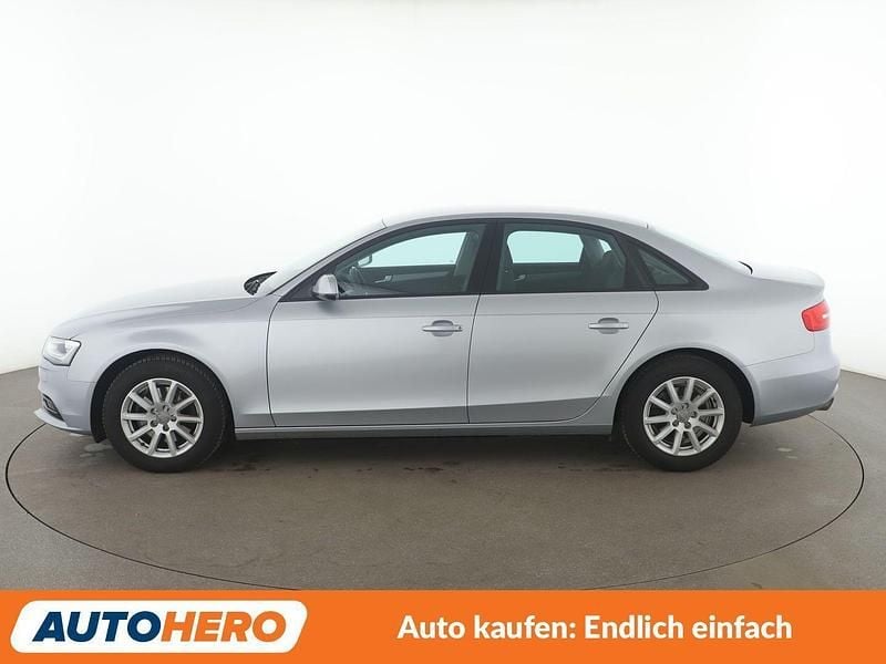 Gebraucht Audi A4 Attraction 120 PS (88 kW) 2014 Silber Limousine