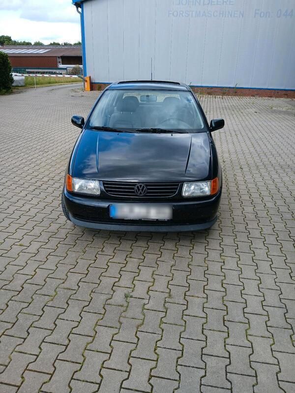 Schwarz Gebraucht 1996 VW Polo Kleinwagen | 1.450 € (Fairer Preis) - Bild 1/4