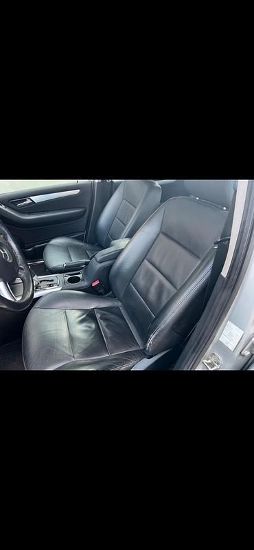 Gebraucht Mercedes B200 140 PS (102 kW) 2006 Silber Van / Kleinbus