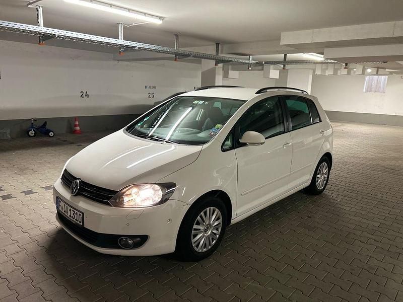 Weiß Gebraucht 2010 VW Golf Plus Van / Kleinbus | 6.300 € (Fairer Preis) - Bild 1/4