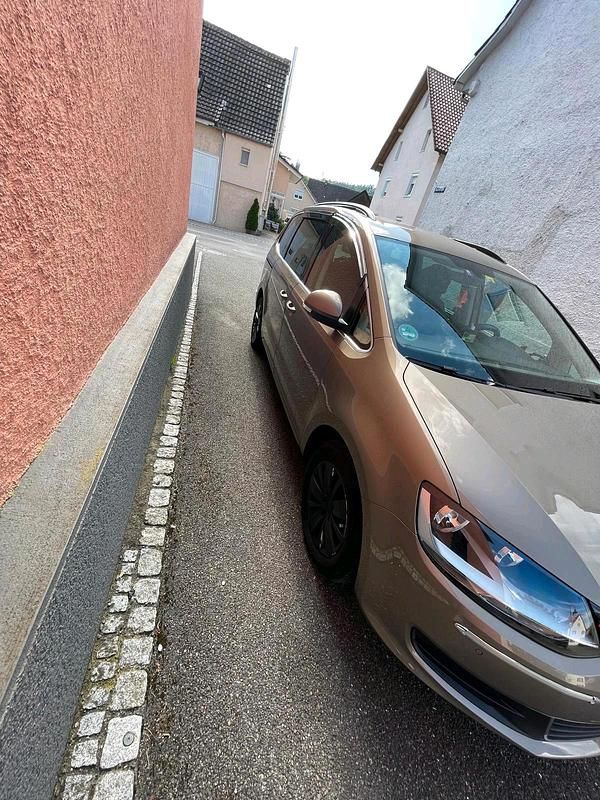 Gebraucht VW Sharan 150 PS (110 kW) 2017 Andere farben Van / Kleinbus