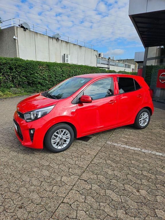 Gebraucht Kia Picanto Vision 67 PS (49 kW) 2022 (a2r) shiny red met. Kleinwagen