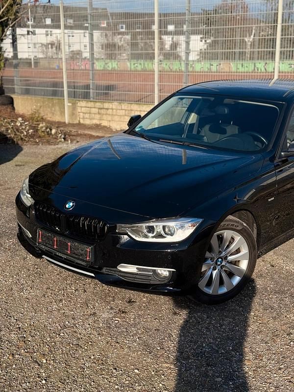 Gebraucht BMW 316 136 PS (100 kW) 2014 Schwarz Kombi