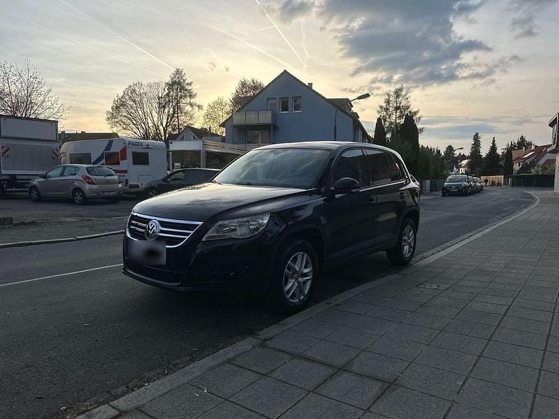 Gebraucht VW Tiguan Trendline 150 PS (110 kW) 2009 Schwarz SUV