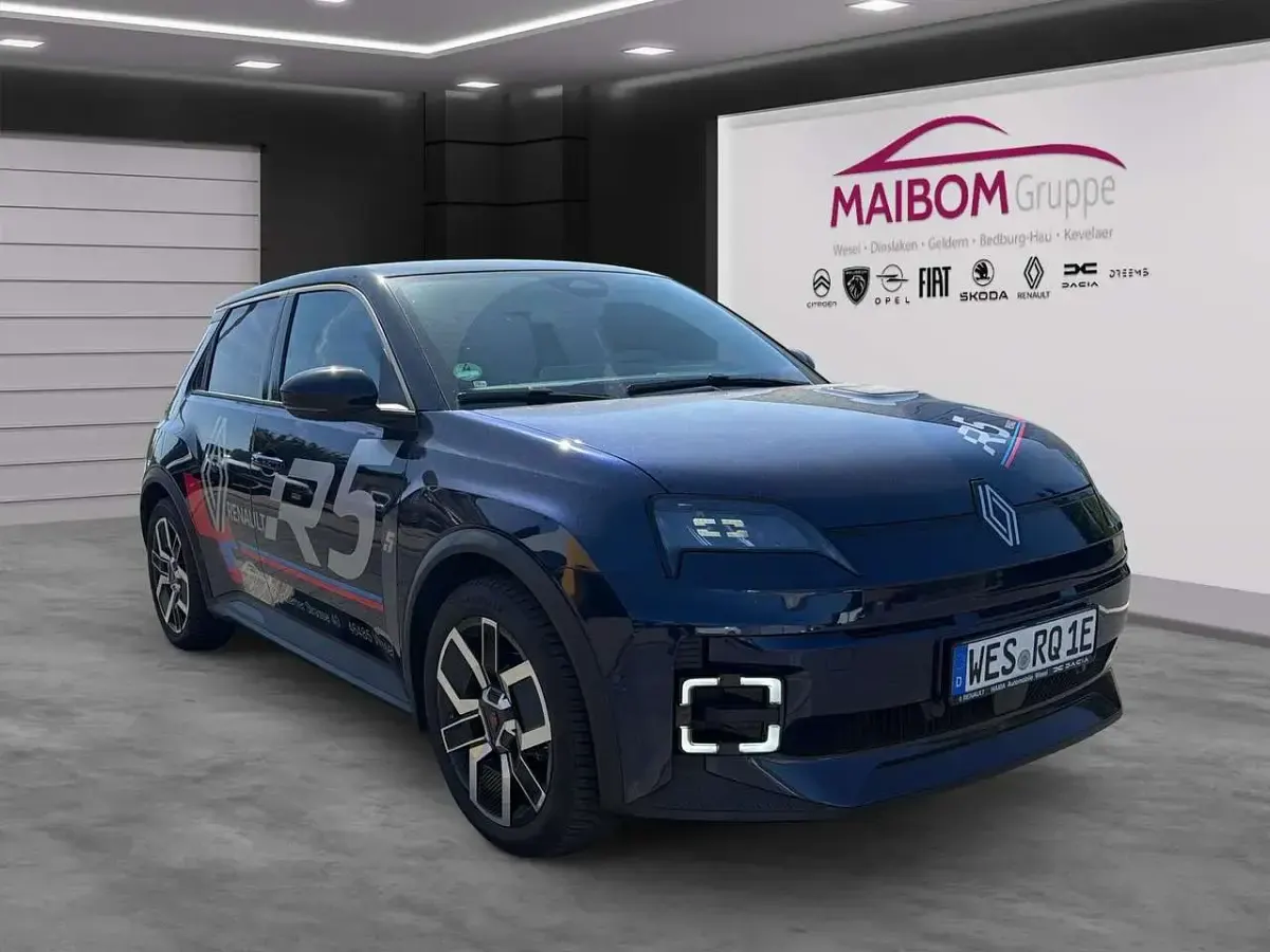 Nowe Renault R5 Techno 110 kW (150 KM) 2026 Niebieski Hatchback