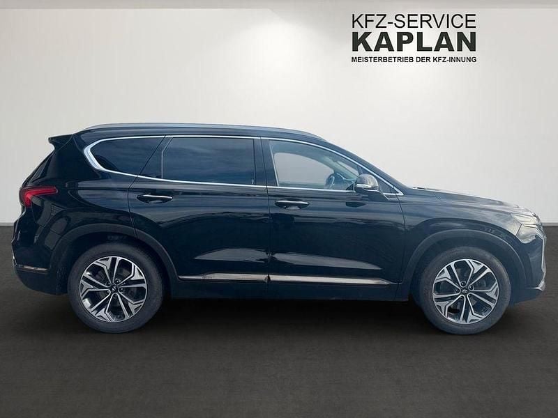 Gebraucht Hyundai Santa Fe Premium 200 PS (147 kW) 2019 Schwarz SUV