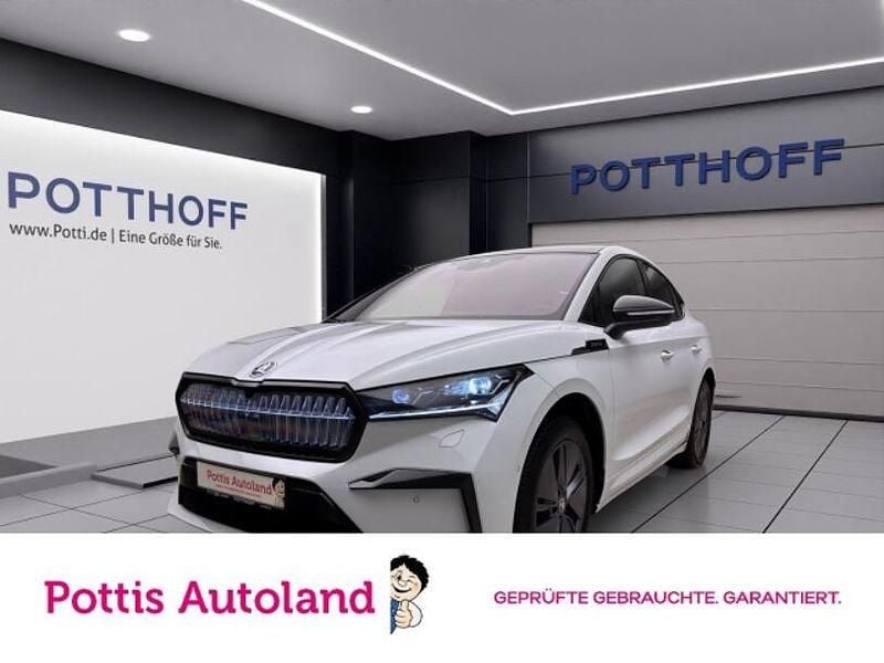 Weiss Gebraucht 2024 Skoda Enyaq iV SportLine SUV | 44.777 € (Fairer Preis) - Bild 1/4
