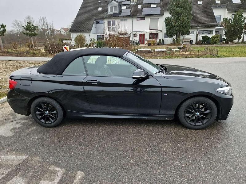 Schwarz Gebraucht 2018 BMW 218 M Sport Cabrio | 18.000 € (Fairer Preis) - Bild 1/4