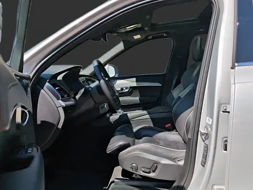 Gebraucht Volvo XC90 Plus 2023 Silber SUV