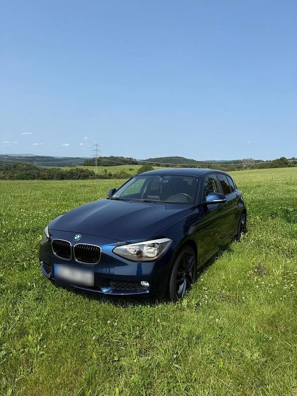 Second-hand BMW 118 143 CP (105 kW) 2012 Albastru Hatchback