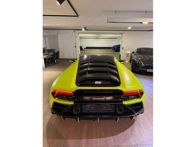 Second-hand Lamborghini Huracán 639 CP (469 kW) 2021 Verde