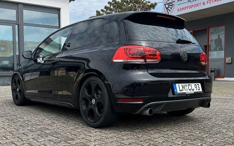 Gebraucht VW Golf VII GTI 211 PS (155 kW) 2012 Schwarz Limousine