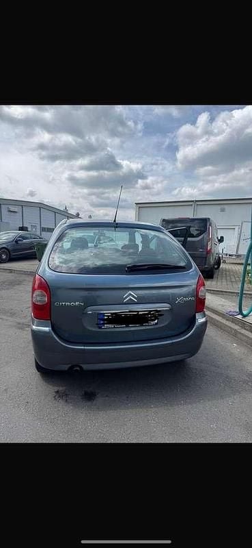 Gebraucht 2007 Citroën Xsara Picasso Tendance Van / Kleinbus | 1.850 € (Fairer Preis) - Bild 1/4