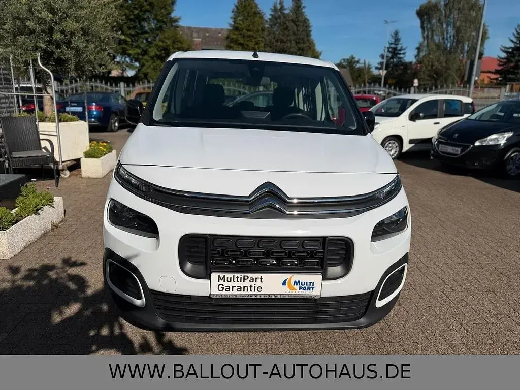 Gebraucht Citroën Berlingo Feel 131 PS (96 kW) 2023 Weiß Van / Kleinbus