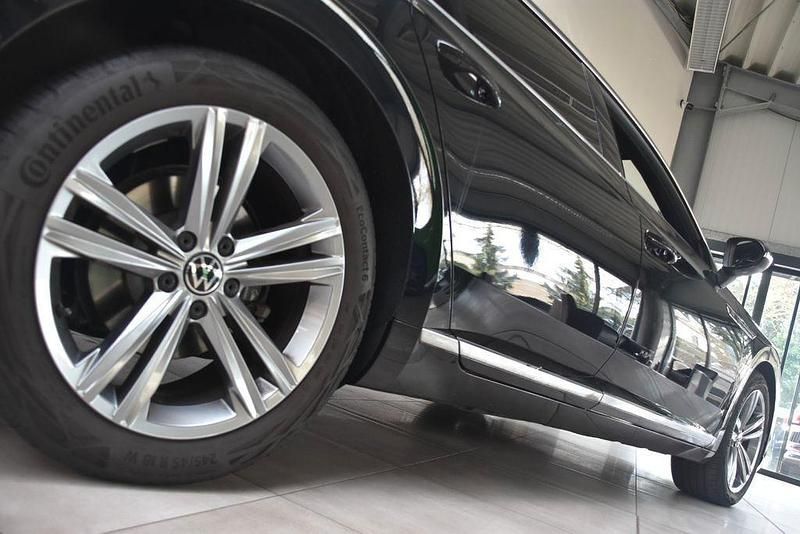 Gebraucht VW Arteon R-line 190 PS (139 kW) 2022 Schwarz metallic