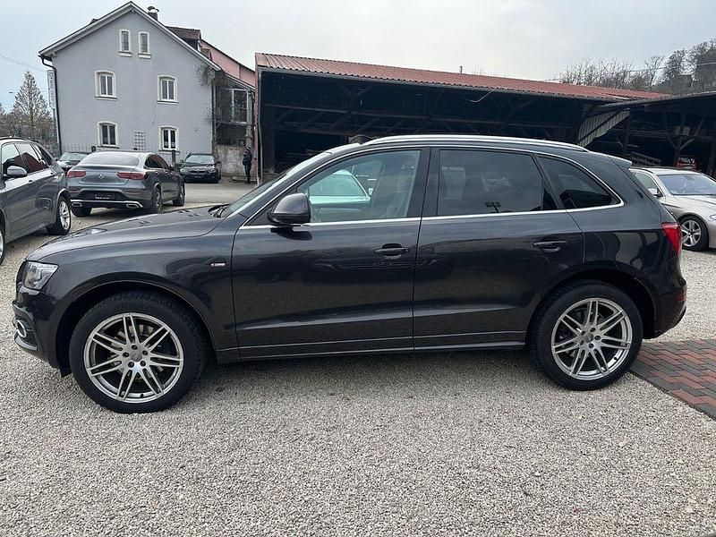 Gebraucht Audi Q5 S-Line 239 PS (175 kW) 2010 Grau SUV