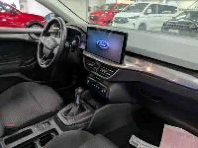 Gebraucht Ford Focus Titanium 125 PS (91 kW) 2024 Schwarz Kombi