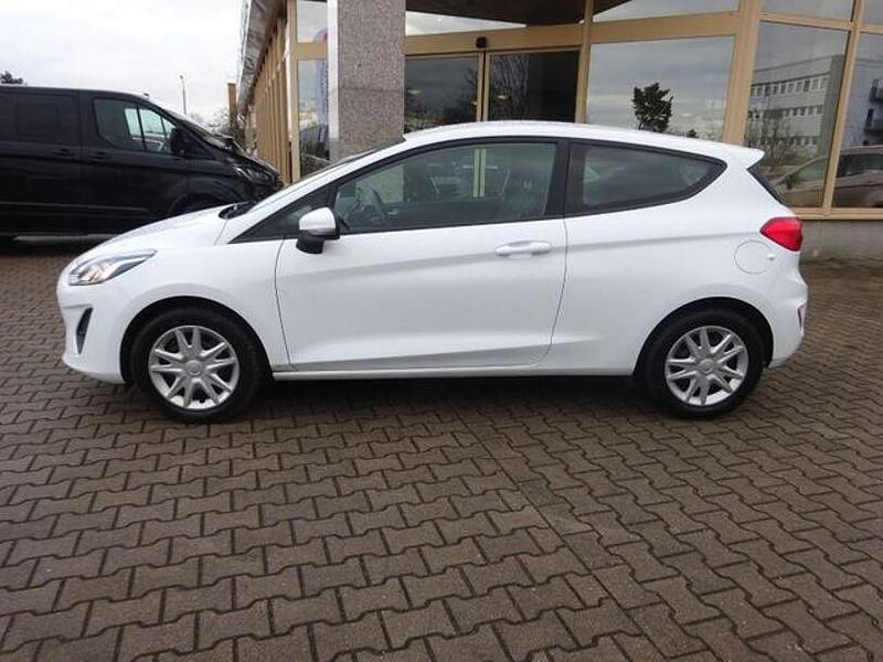 Gebraucht Ford Fiesta Cool & Sound Edition 71 PS (52 kW) 2018 Frostweiß Kleinwagen