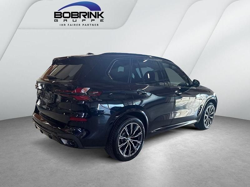 Gebraucht BMW X5 Performance 298 PS (219 kW) 2023 Schwarz SUV