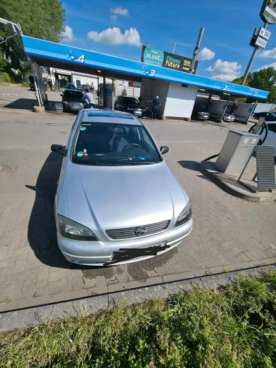 Gebraucht Opel Astra 75 PS (55 kW) 2001 Limousine